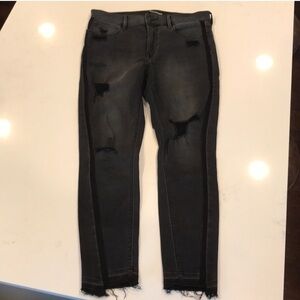 EXPRESS Black Mid Rise Stretch Ankle Jeans